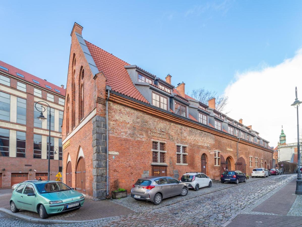Hostel Universus Gdansk Exterior photo